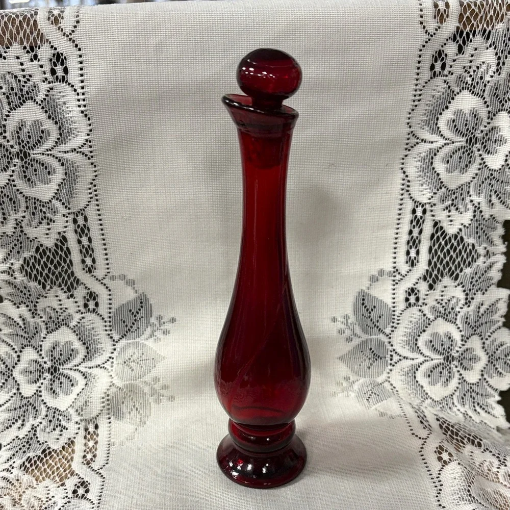 Vintage Avon Ruby Red BUD VASE 8.25” w/stopper Rapture Cologne empty